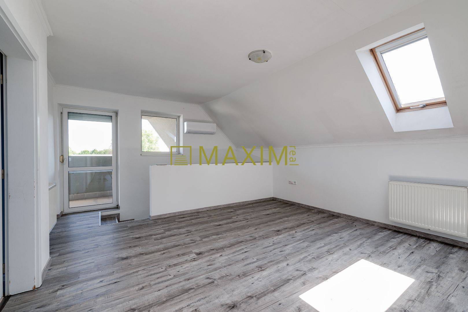 Elegantný priestranný rodinný dom so záhradou v Kostolišti, Malacky