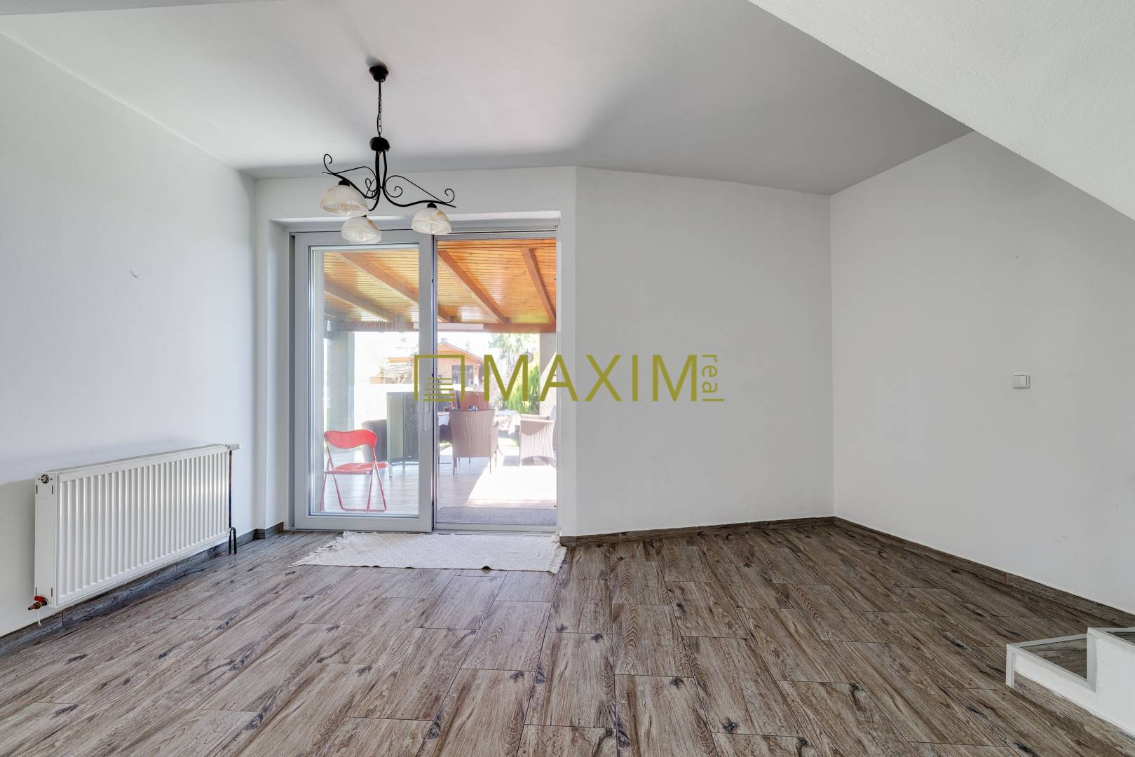 Elegantný priestranný rodinný dom so záhradou v Kostolišti, Malacky