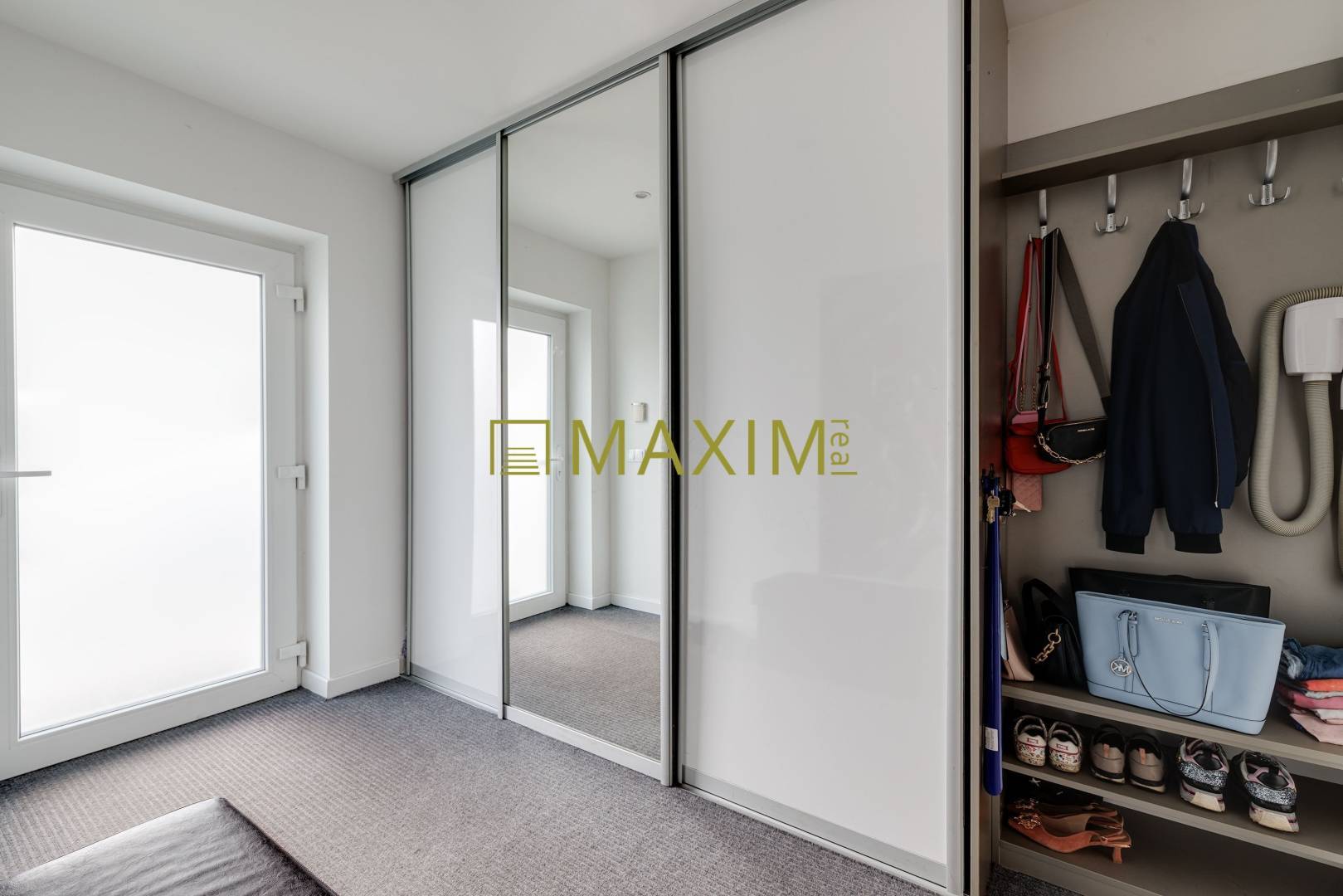 VÝNIMOČNÝ samostatne stojaci 4,5-izbový TOP dom v pokojnej lokalite MA