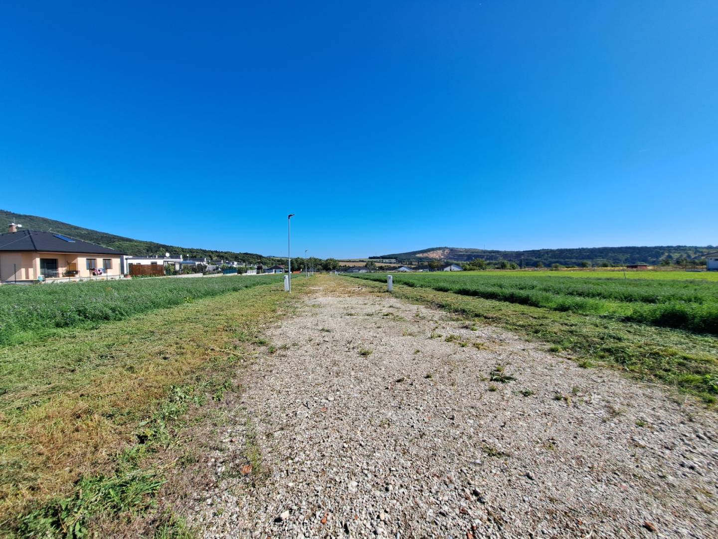 14 stavebných pozemkov v Štitároch s výhľadom na Žibricu