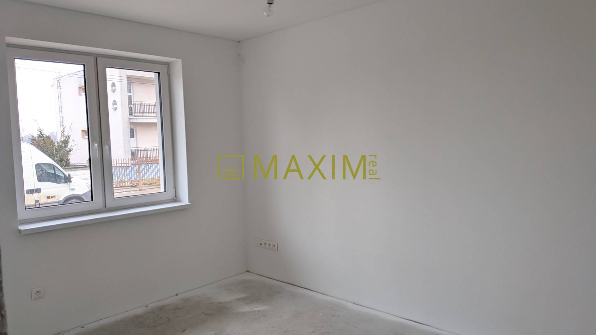 Bungalov v centre obce Cabaj Čápor v štandarde, Wágnerova ulica, Dom č