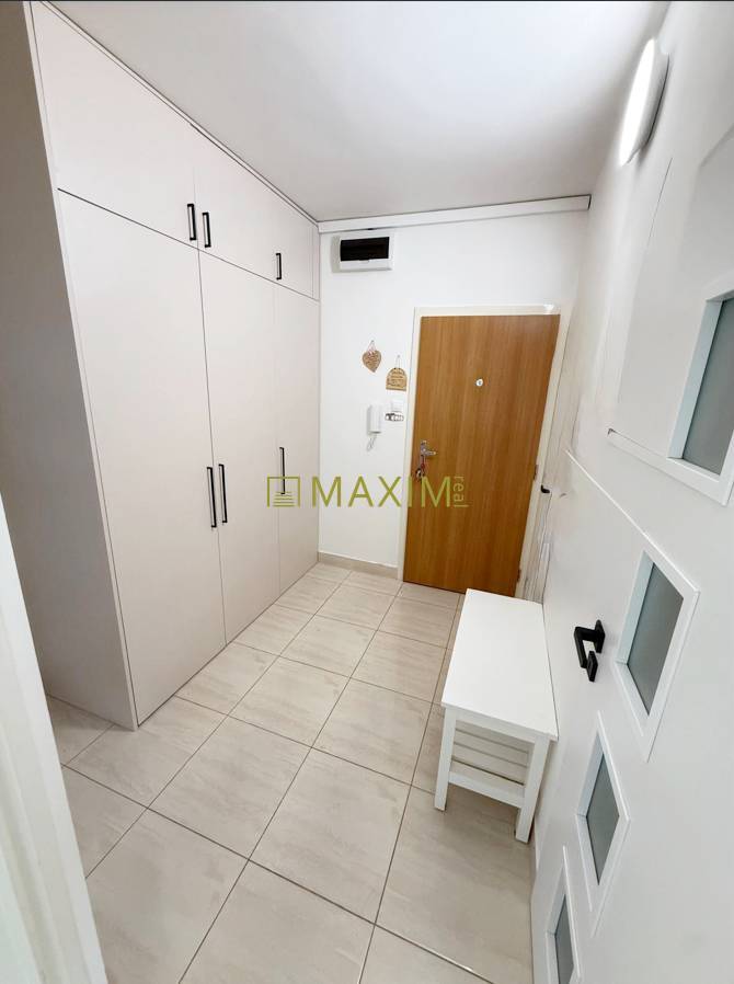 Kompletne zrekonštruovaný 3 izbový byt na ul. Bieloruská v Bratislave