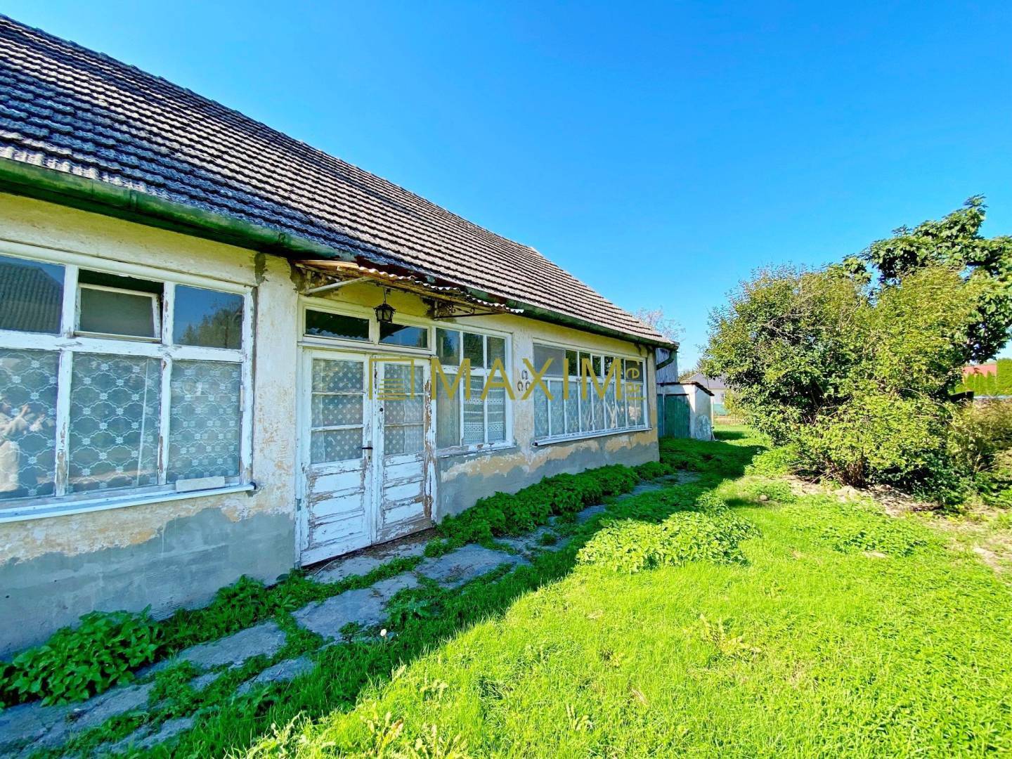 Exkluzívna šanca! Stavebný pozemok vo Vlčanoch, len na skok od Šale.