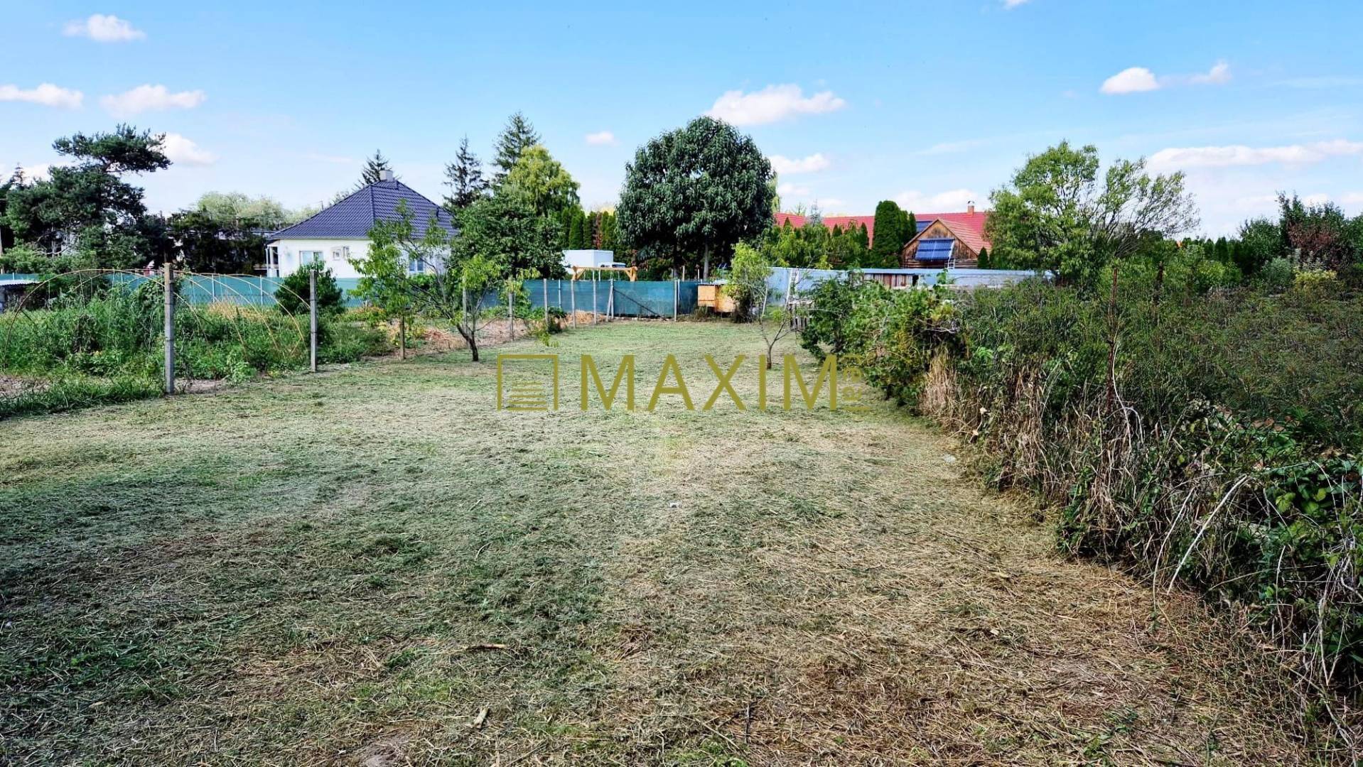 Exkluzívna šanca! Stavebný pozemok vo Vlčanoch, len na skok od Šale.