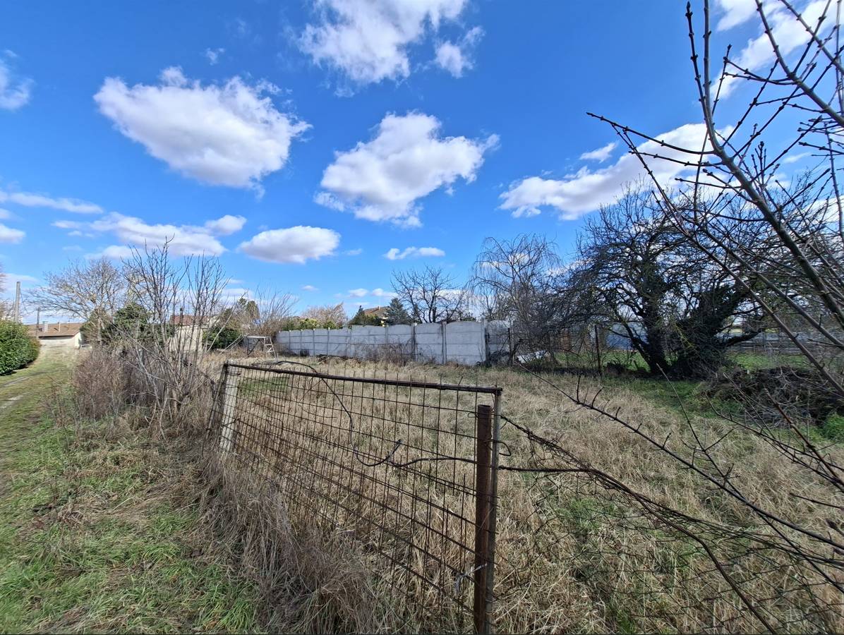 Stavebný pozemok pre RD v obci Most pri Bratislave na ul. Športová