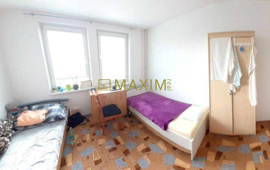 REZERVOVANÝ: 2-izbový byt nedaľeko Račianskeho mýta