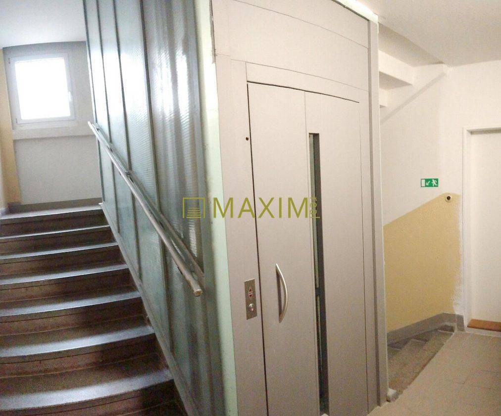 REZERVOVANÝ: 2-izbový byt nedaľeko Račianskeho mýta