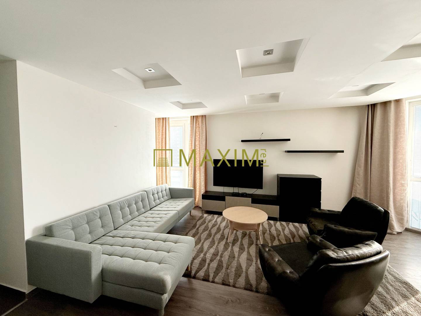 Klimatizovaný zariadený 3 izb. byt v novostavbe- 2 min. do centra