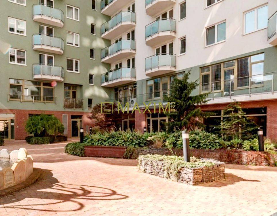 Klimatizovaný zariadený 3 izb. byt v novostavbe- 2 min. do centra