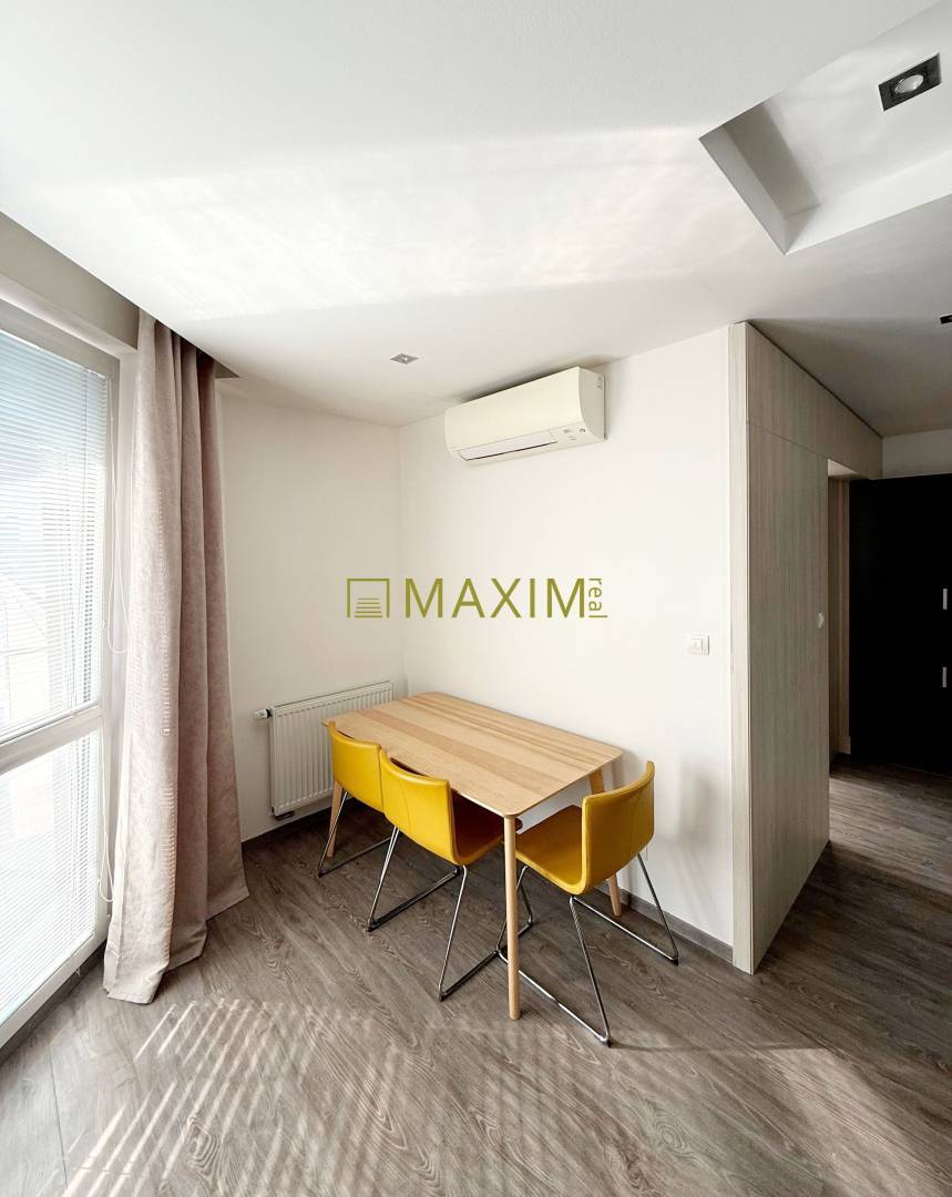 Klimatizovaný zariadený 3 izb. byt v novostavbe- 2 min. do centra