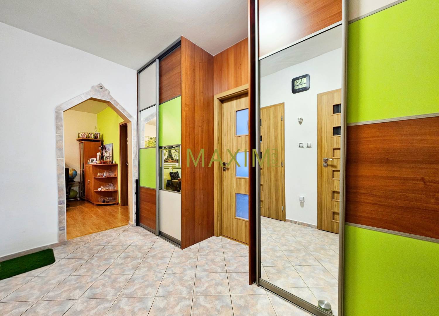 Ponúkame na predaj 3-izbový byt na Hnileckej ulici v Bratislave