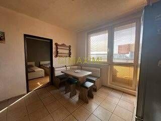 Ponúkame na predaj 3-izbový byt s výmerou 72 m²