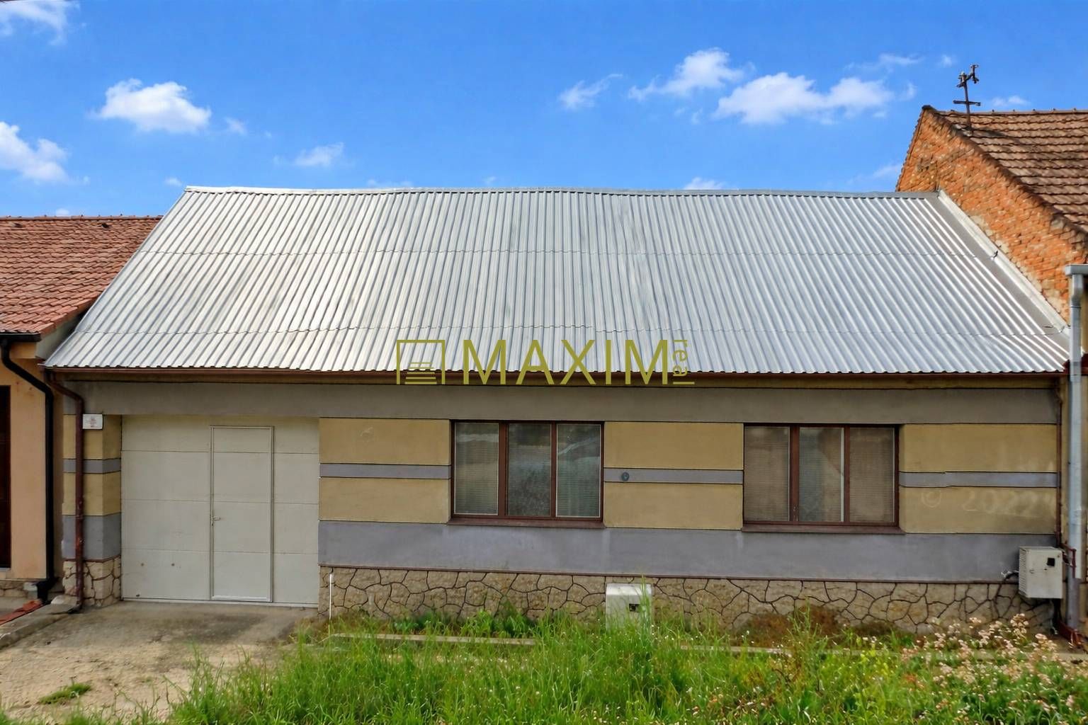 Na predaj dom s pozemkom v obci Radošovce okr. Trnava