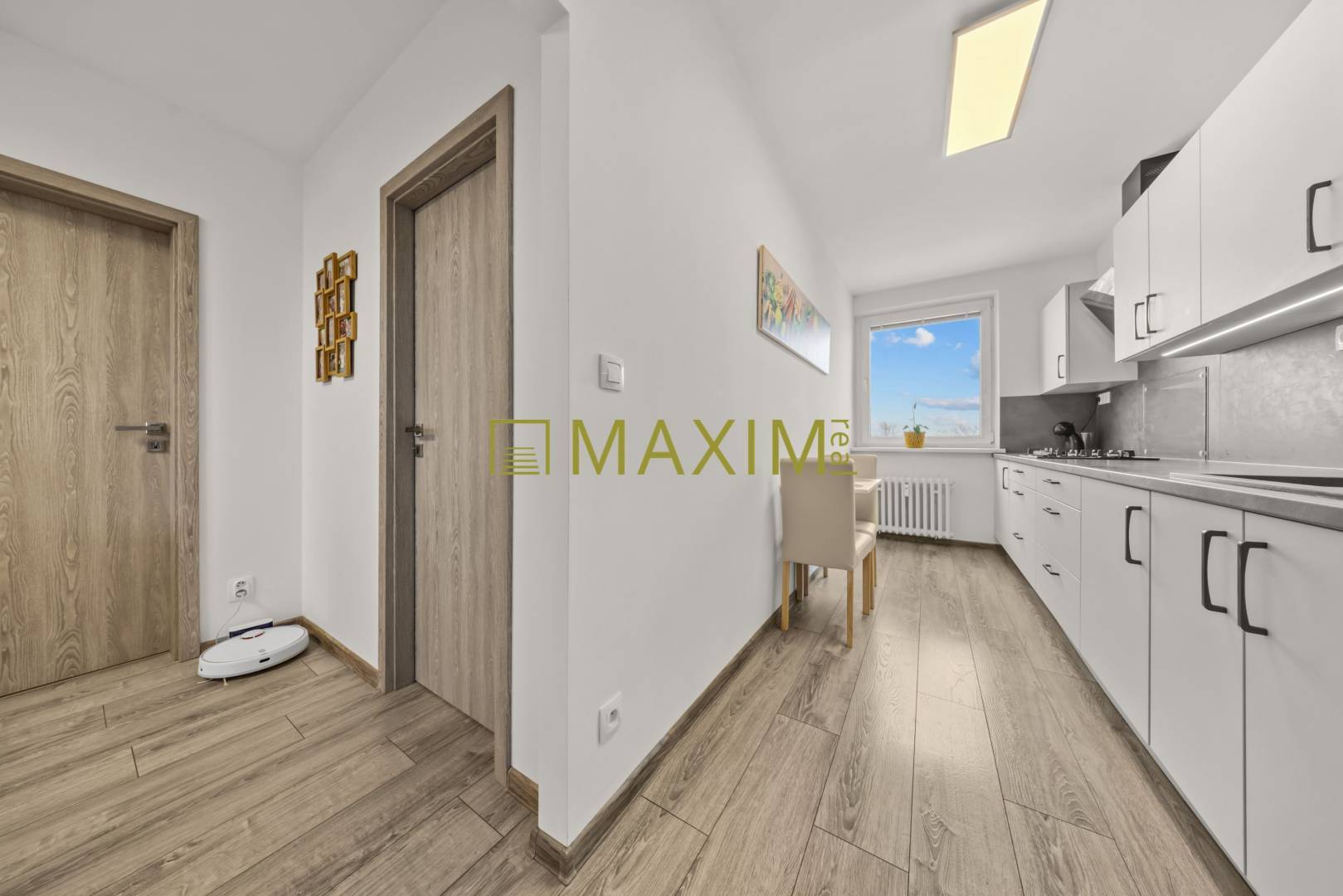 REZERVOVANÝ – Kompletne zrekonštruovaný 3 izbový byt na ulici Fedinova