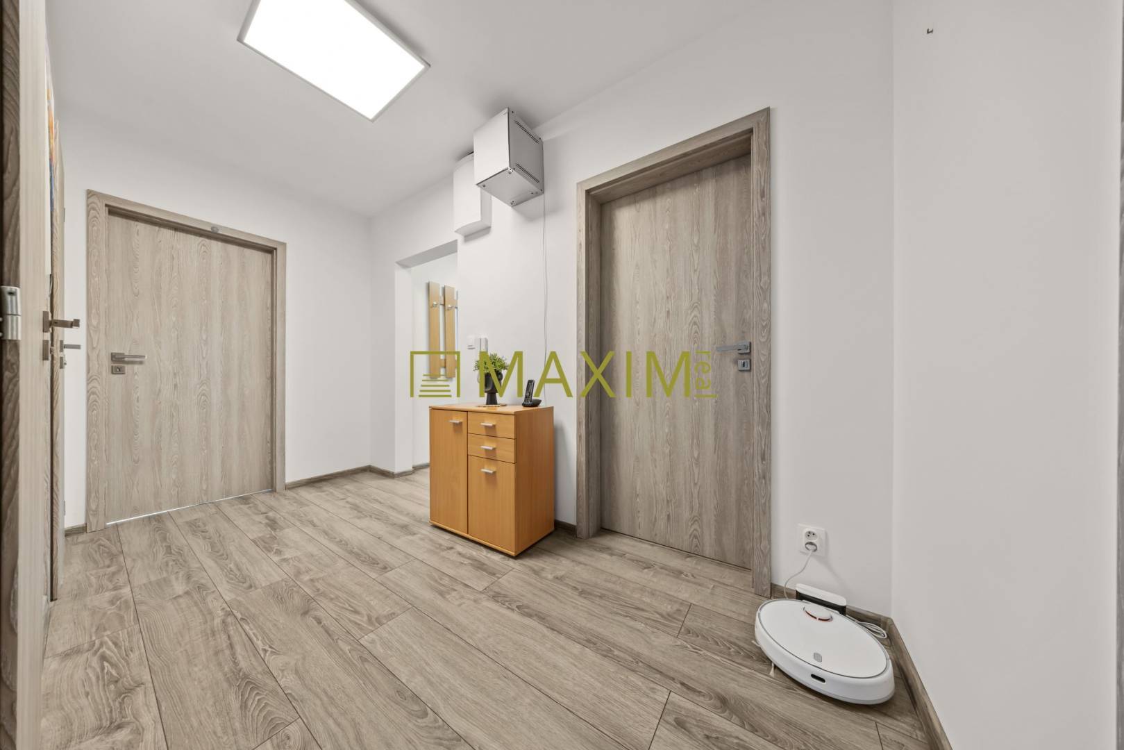 REZERVOVANÝ – Kompletne zrekonštruovaný 3 izbový byt na ulici Fedinova