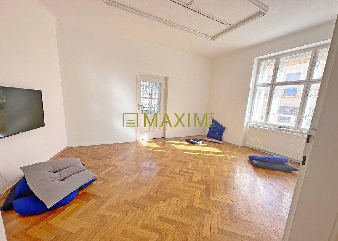 Predaj 3,5 izbového bytu na ulici Štetinova v Bratislave