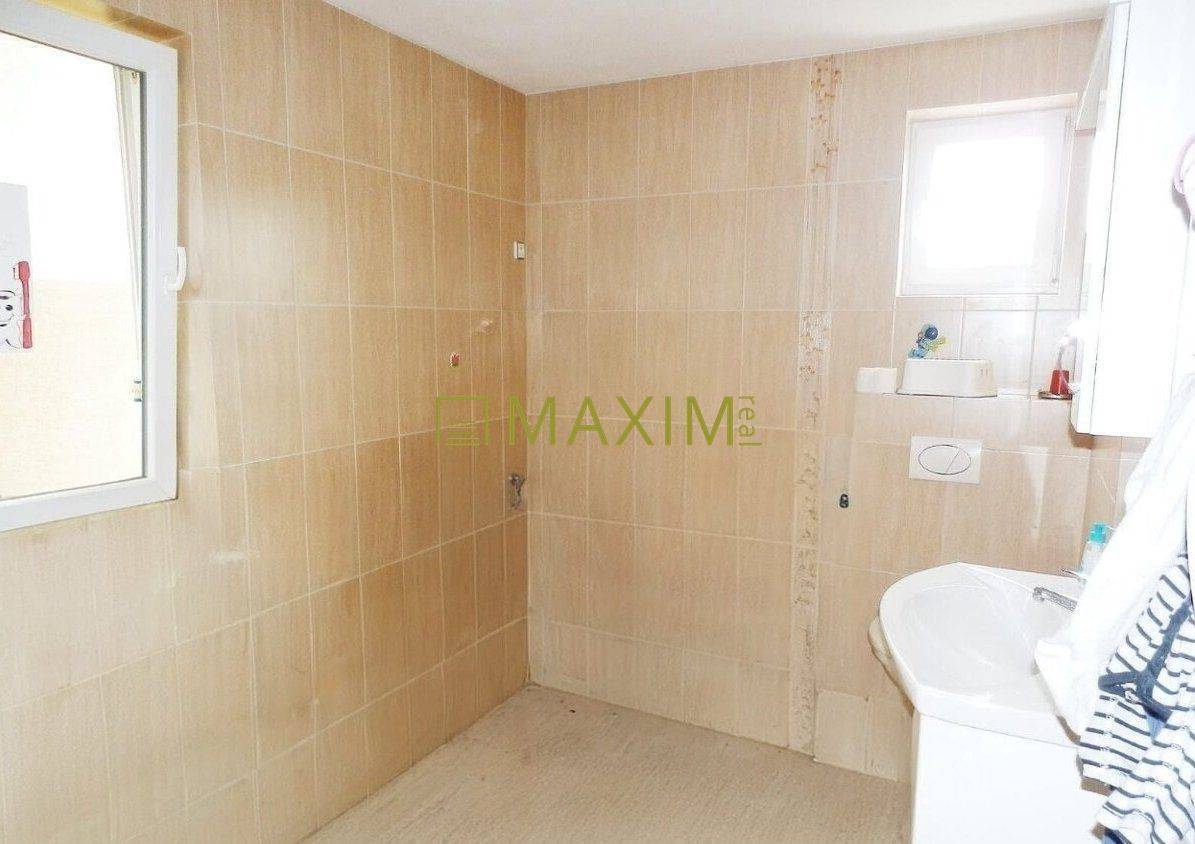 Ponúkame na predaj murovaný, celoročne obývateľný dom (kolaudácia 2009