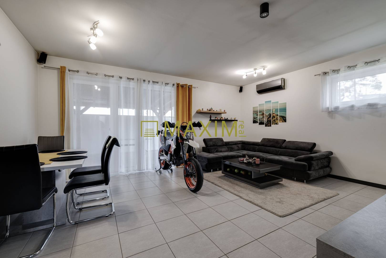 REZERVOVANE!Novostavba 4-izbového RD s terasou, 391 m² pozemok