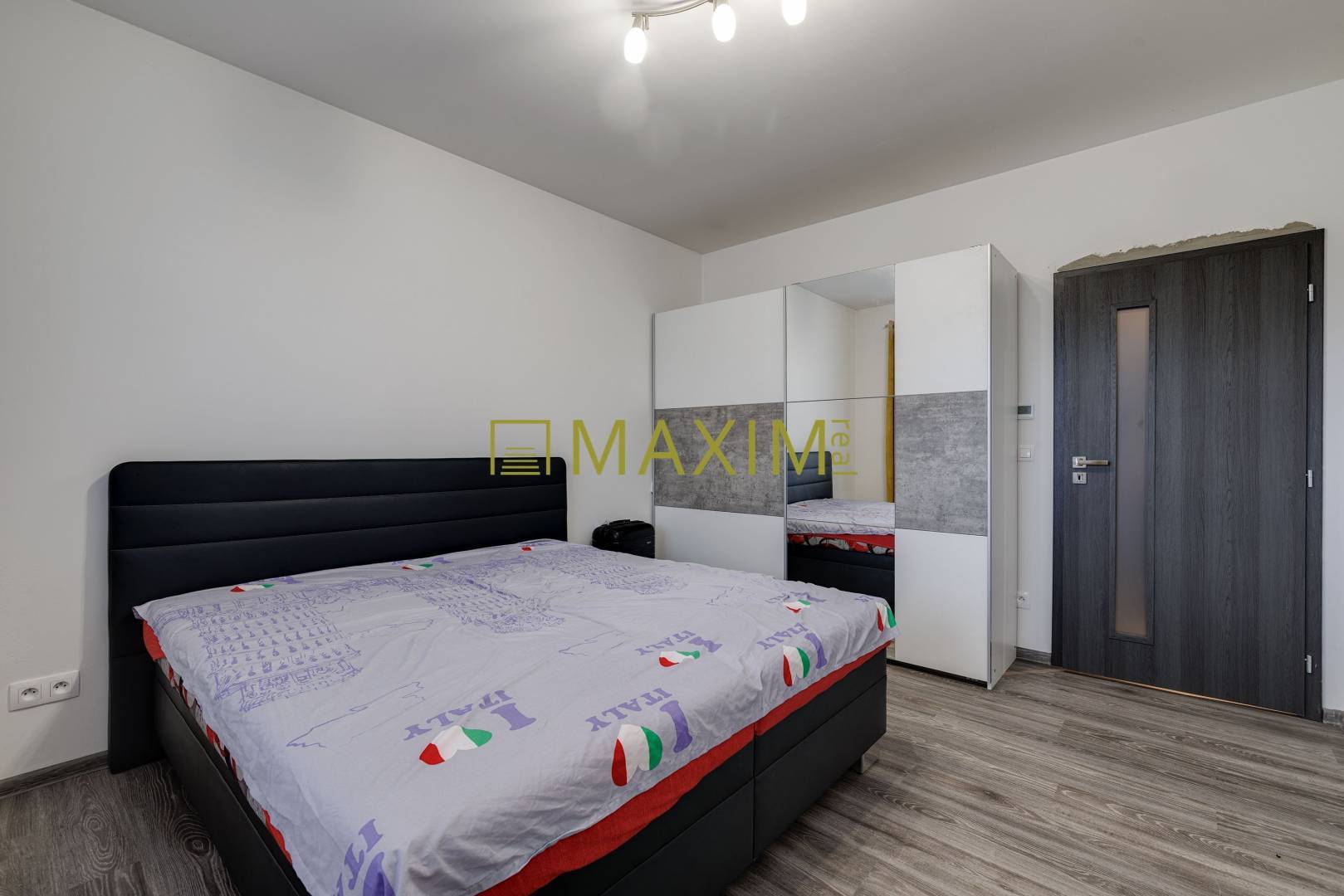 REZERVOVANE!Novostavba 4-izbového RD s terasou, 391 m² pozemok