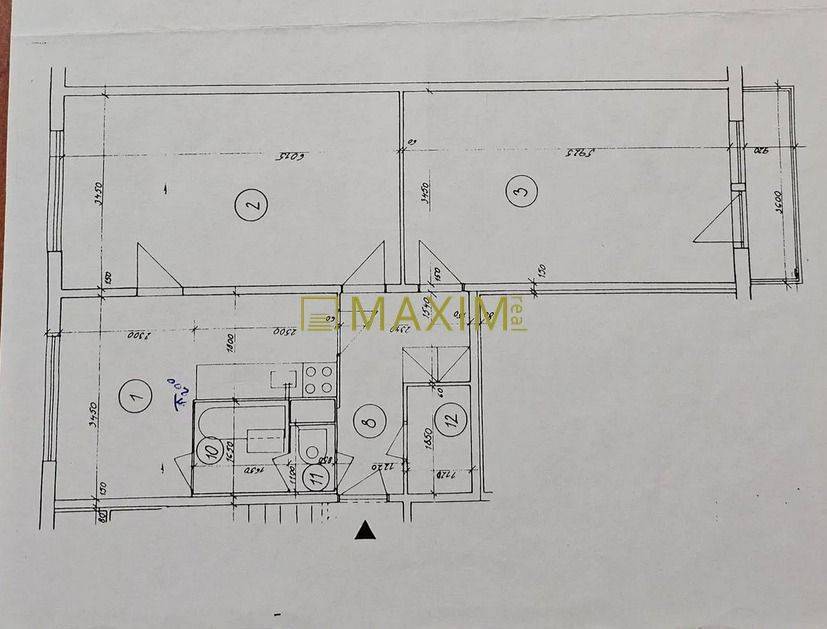 Ponúkame na predaj 2-izbový byt s balkónom na Nezábudkovej ulici