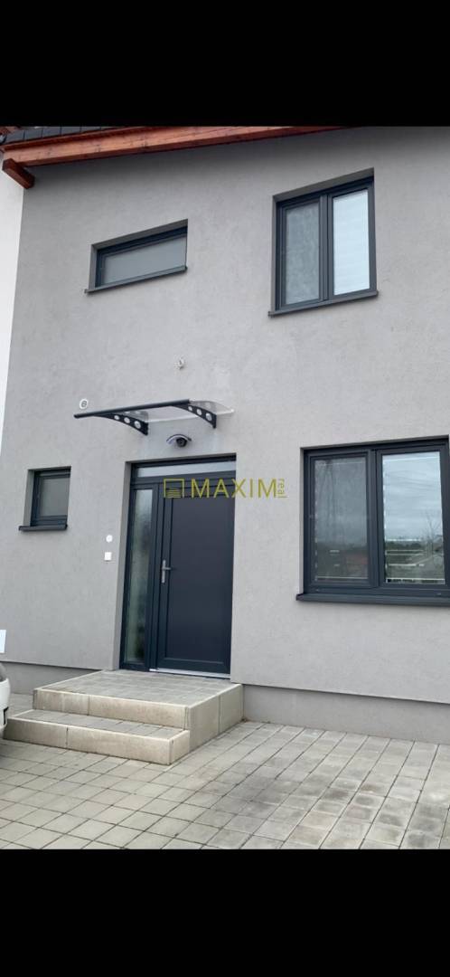 Na predaj 4 izbová novostavba – Alej Martina Benku – Kostolište.