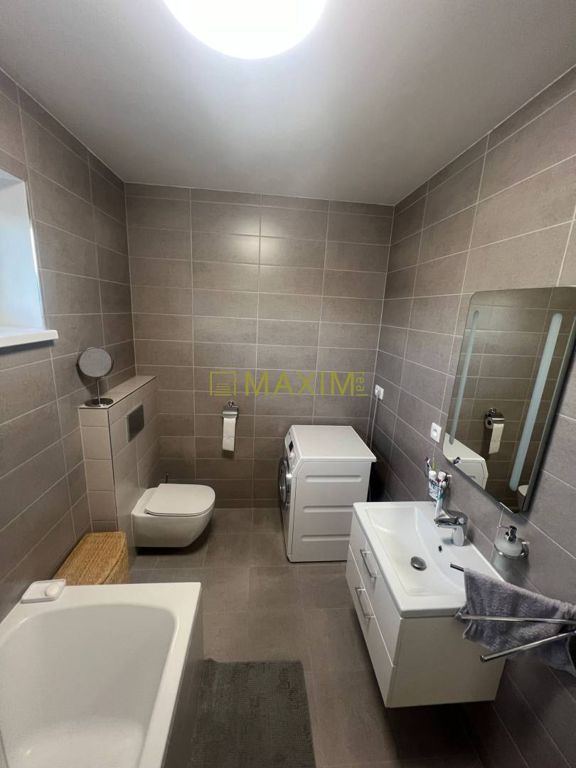 Na predaj 4 izbová novostavba – Alej Martina Benku – Kostolište.