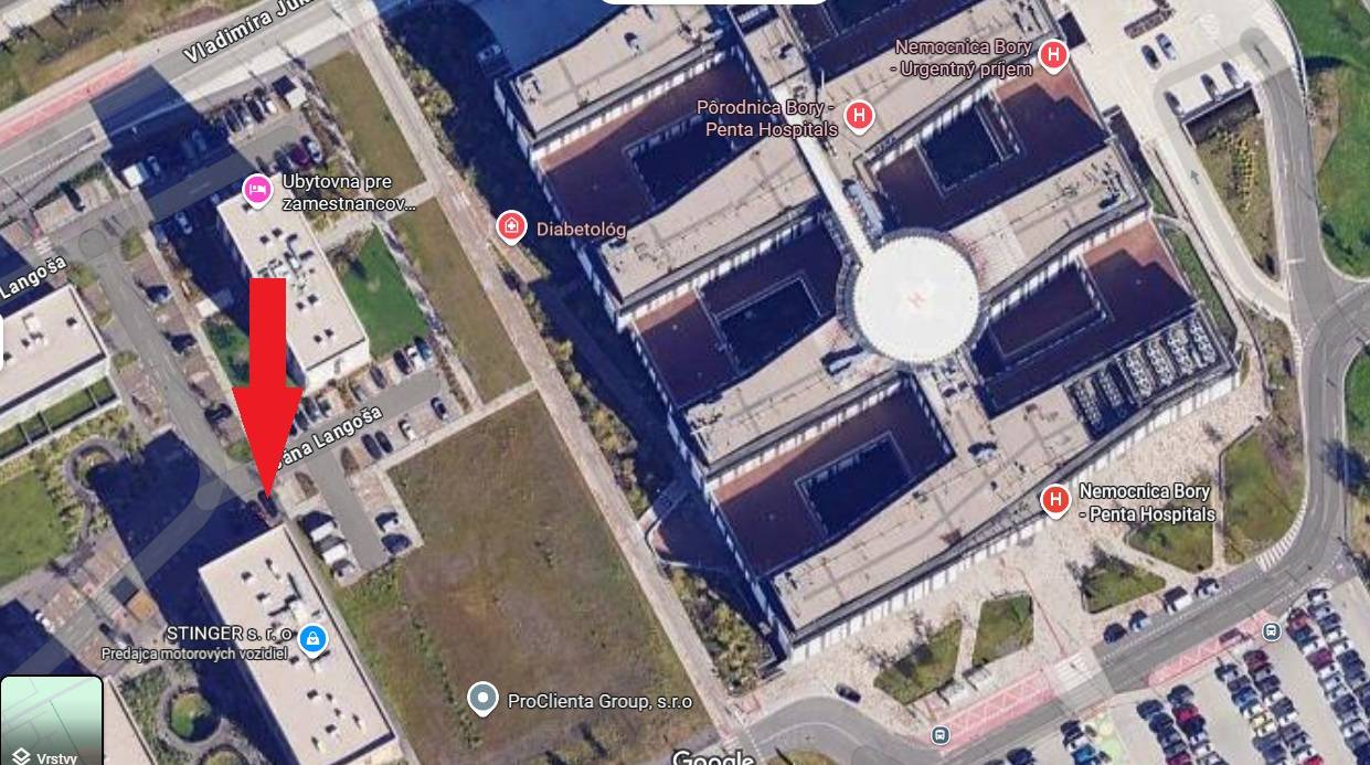 Parkovacie miesto Bory Promenáda, pri nemocnici