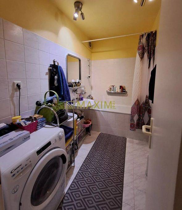 2 – izbový byt na ulici Malé Námestie