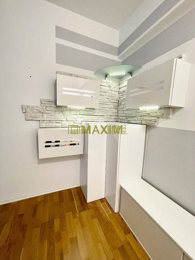 86 m2, nízke náklady, krásny 3-i byt s loggiou a parkovacím státím na