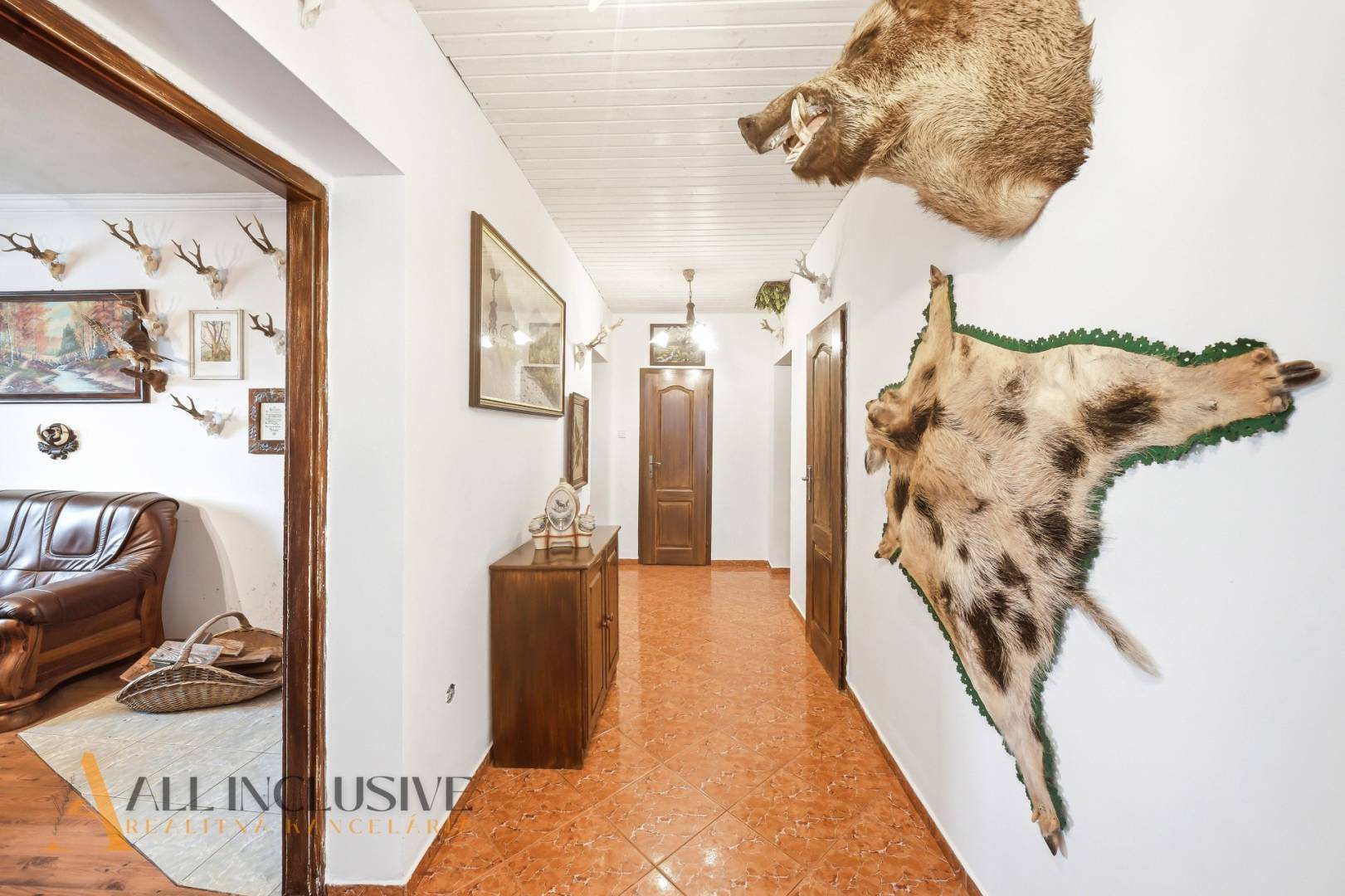 External property image