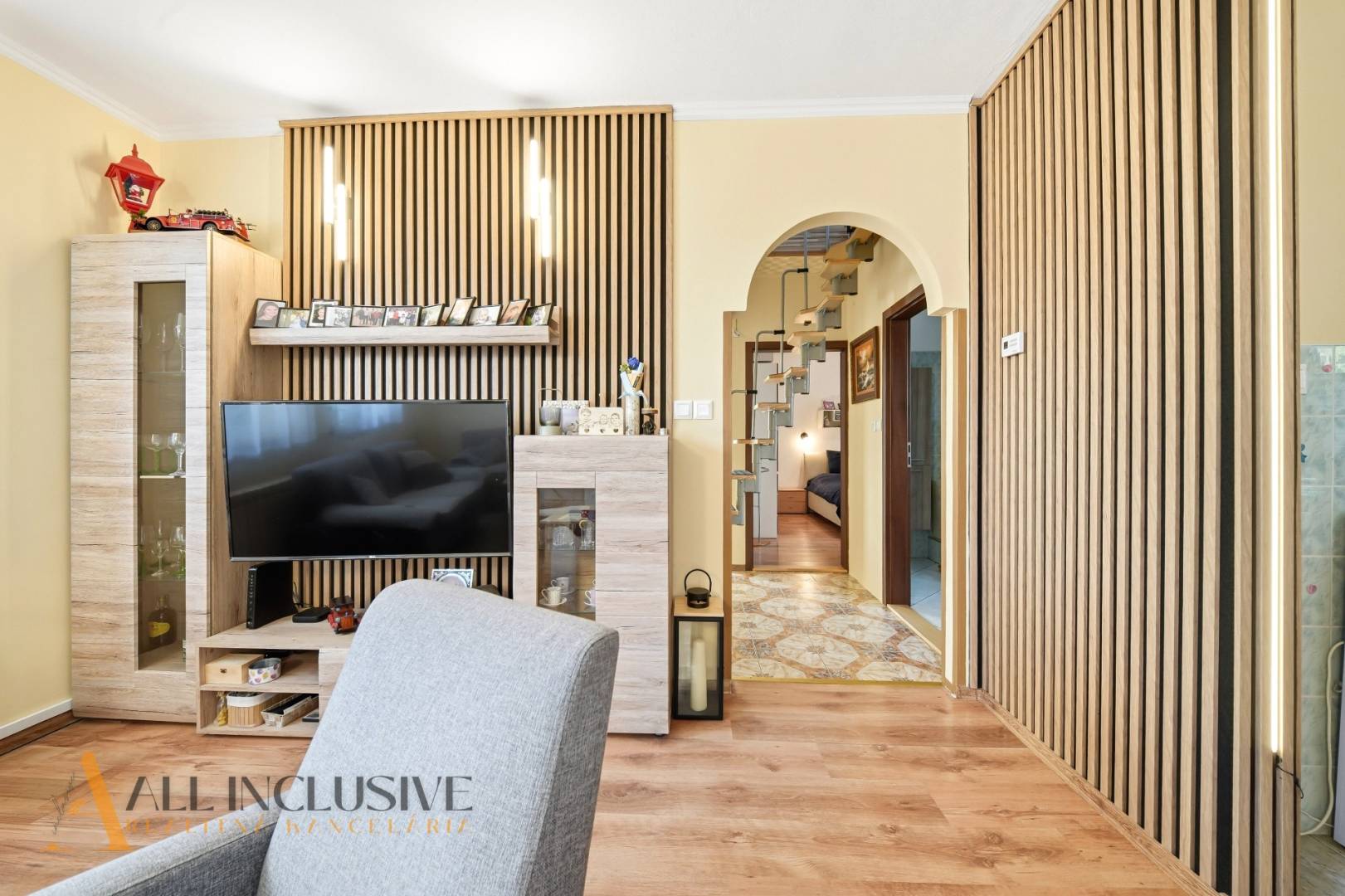 External property image