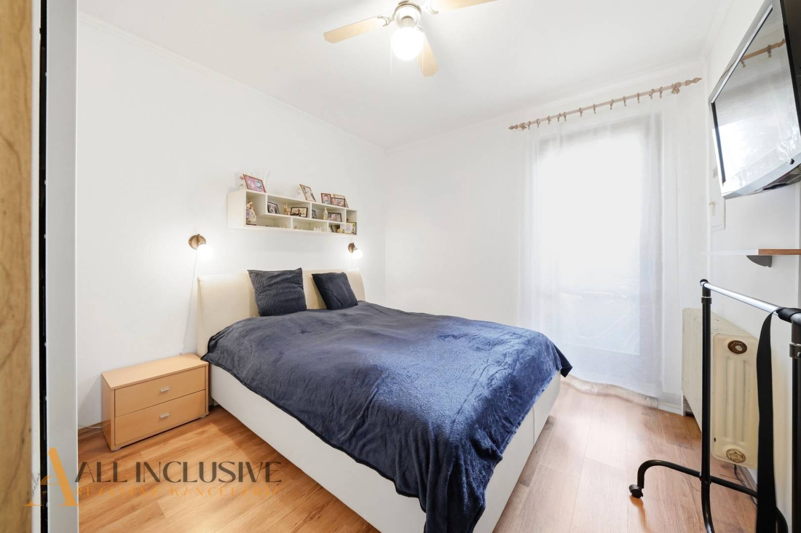 External property image