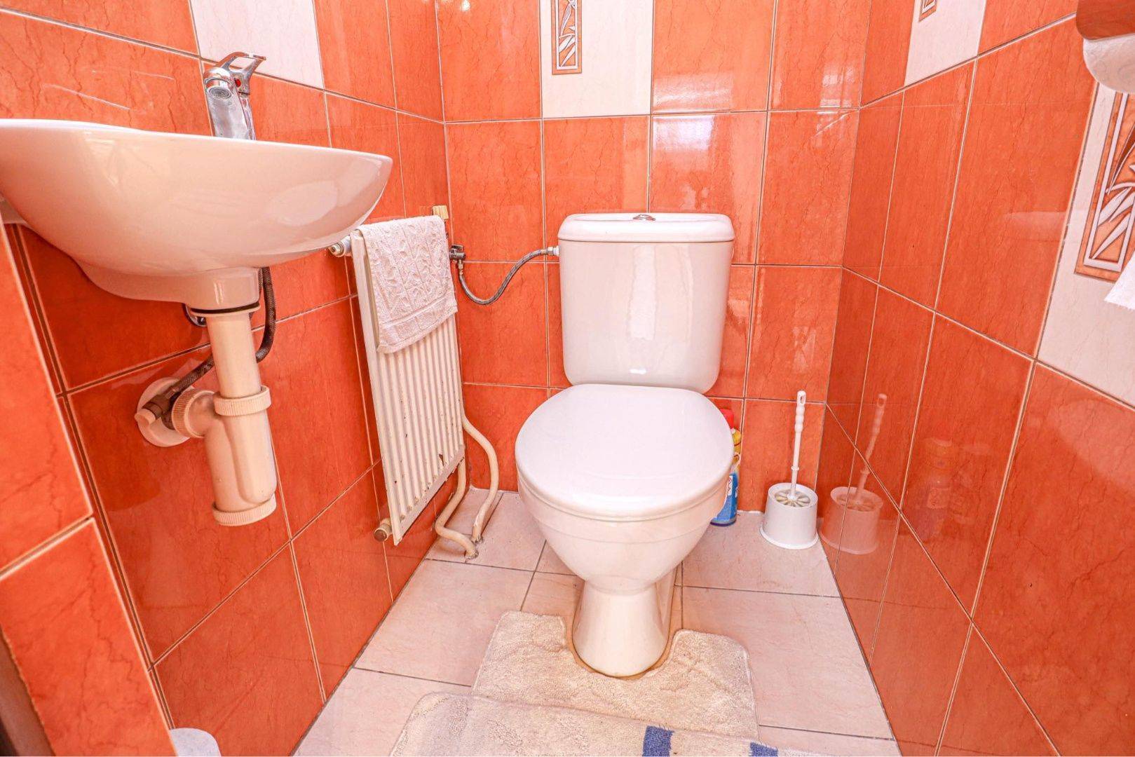 External property image