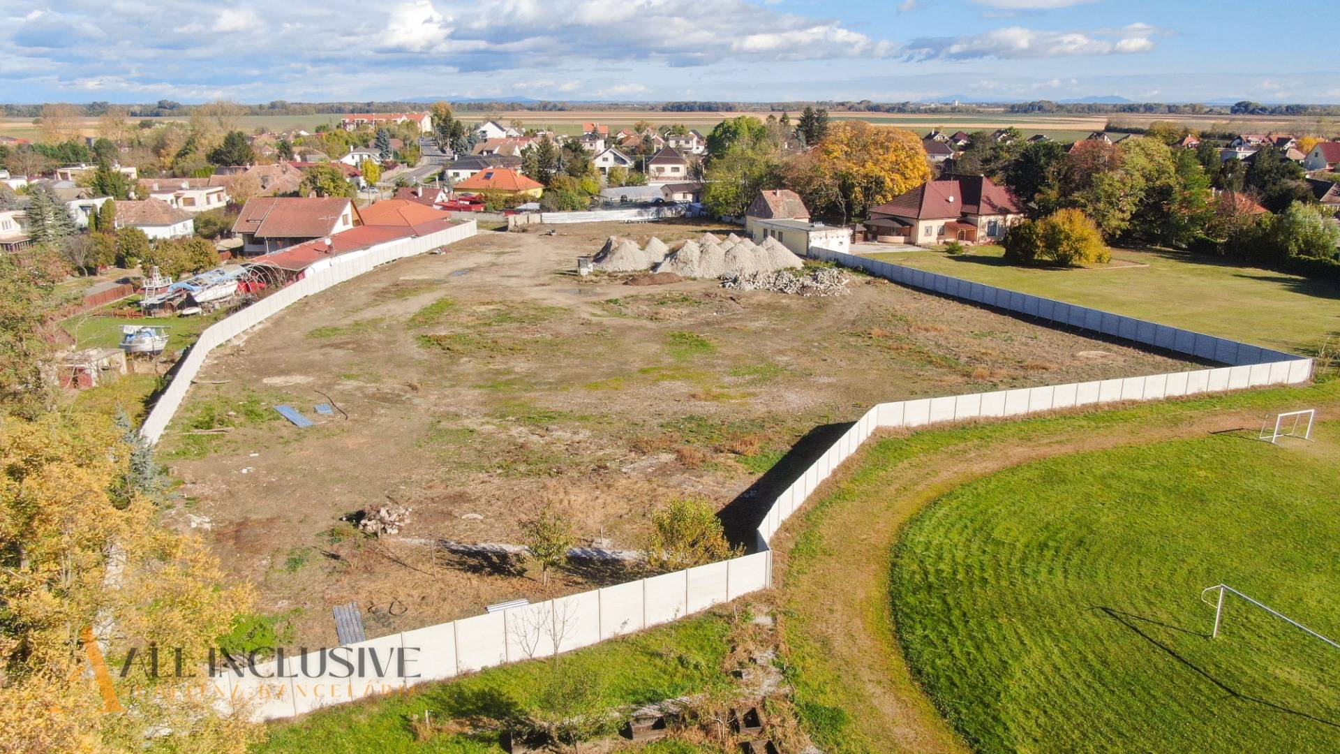 External property image