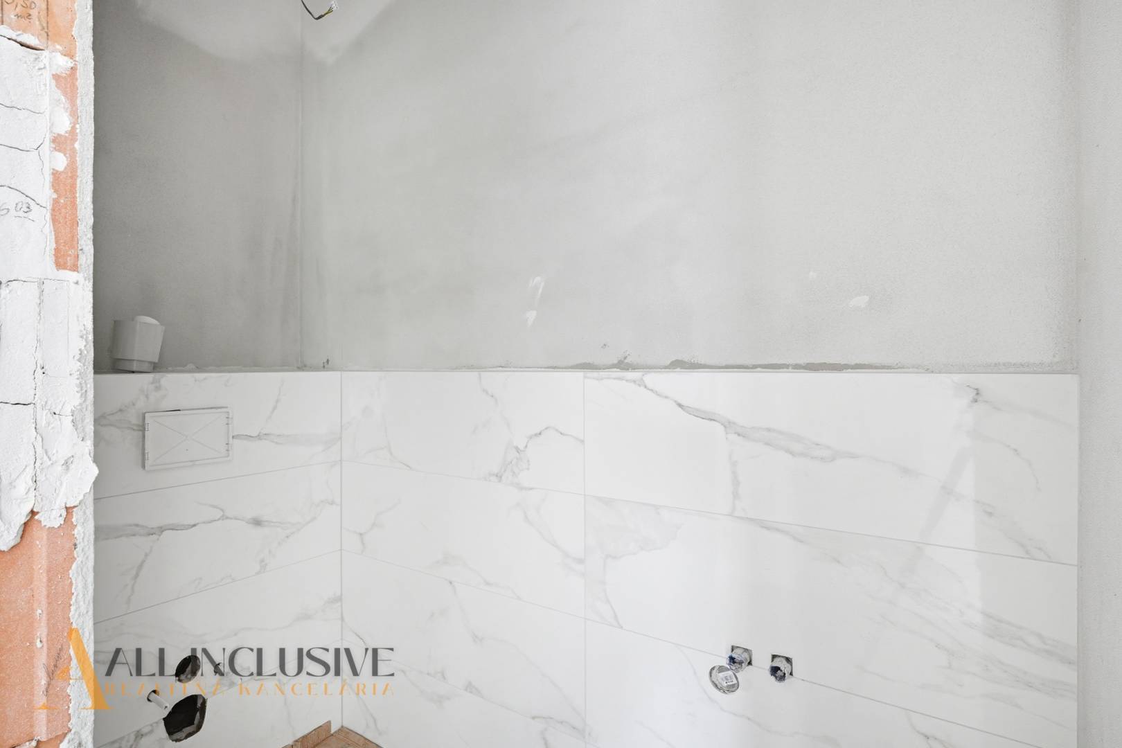 External property image