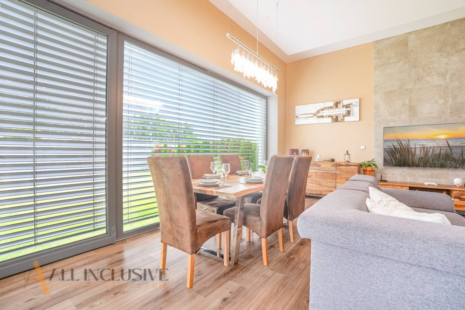 External property image