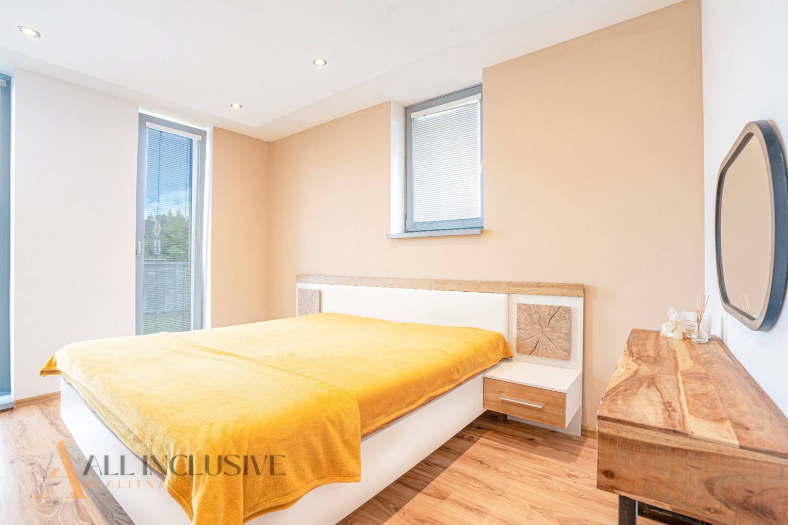 External property image