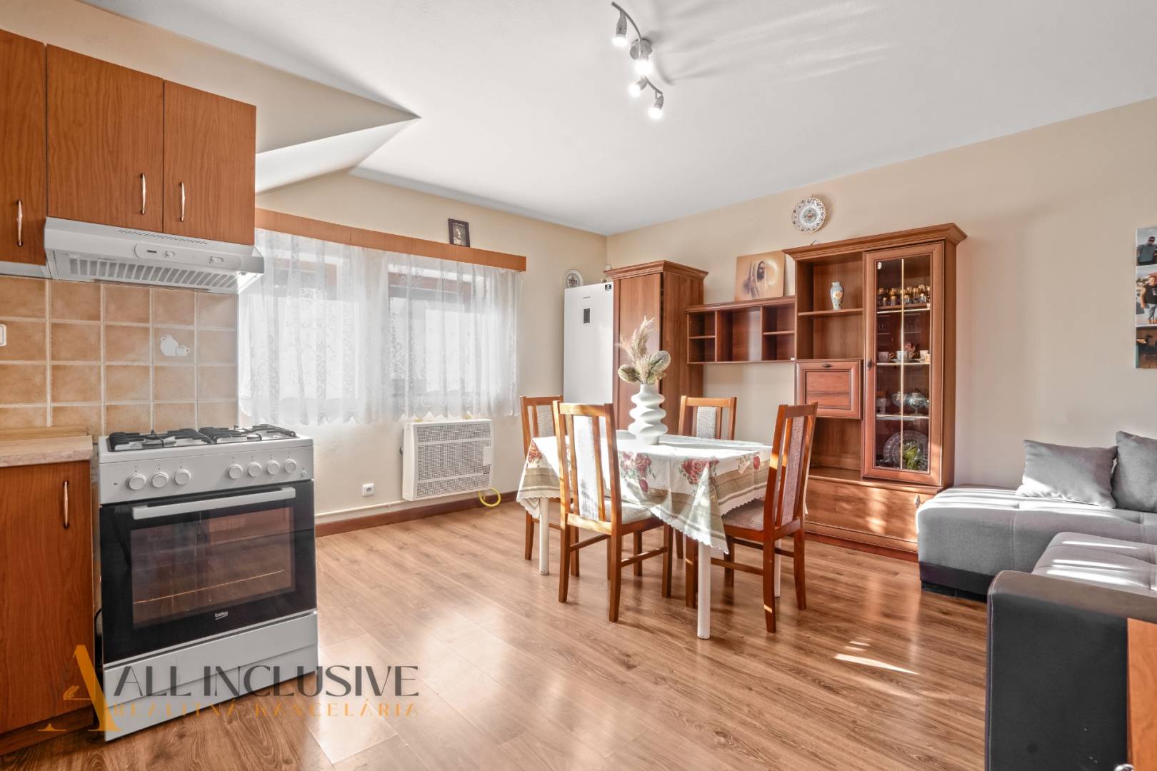 External property image