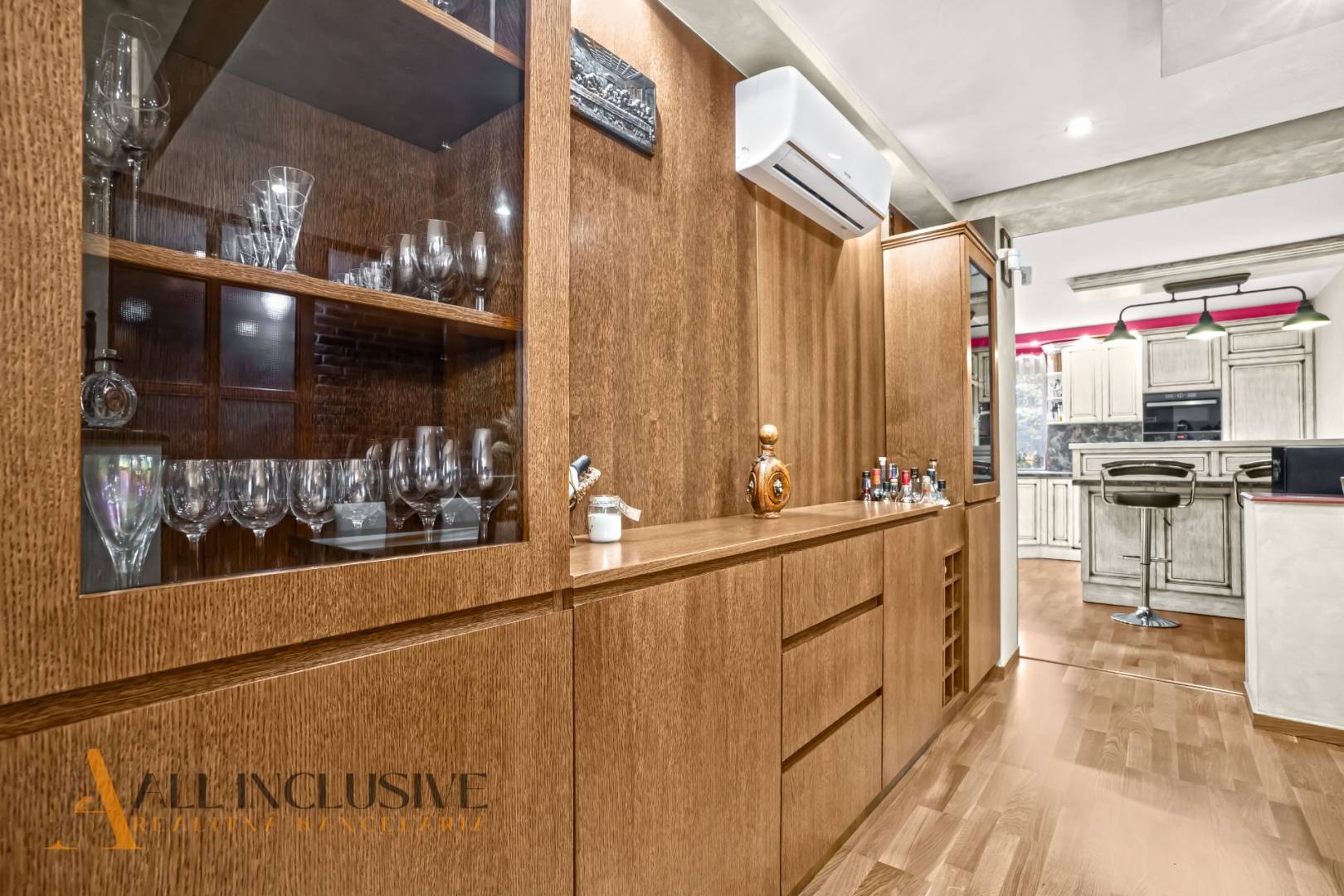 External property image