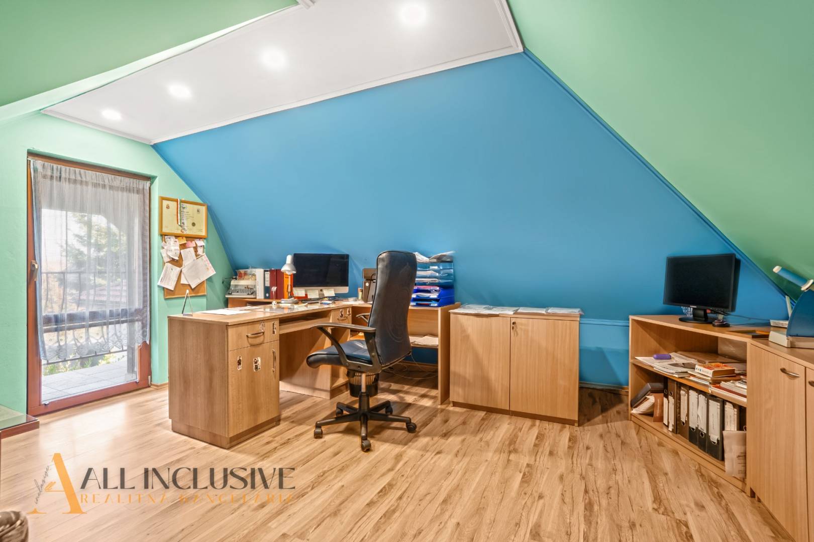 External property image