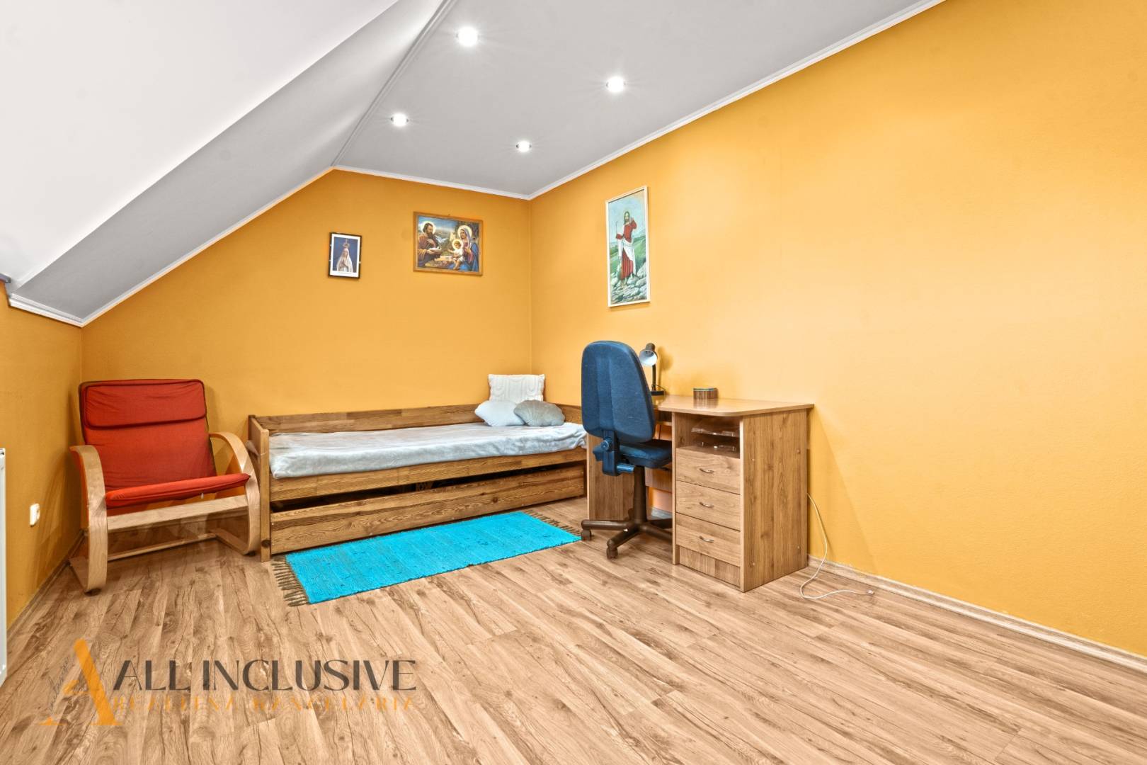 External property image