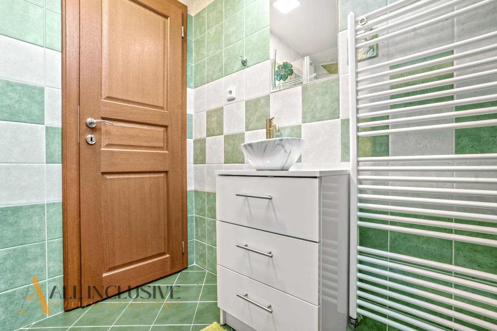 External property image