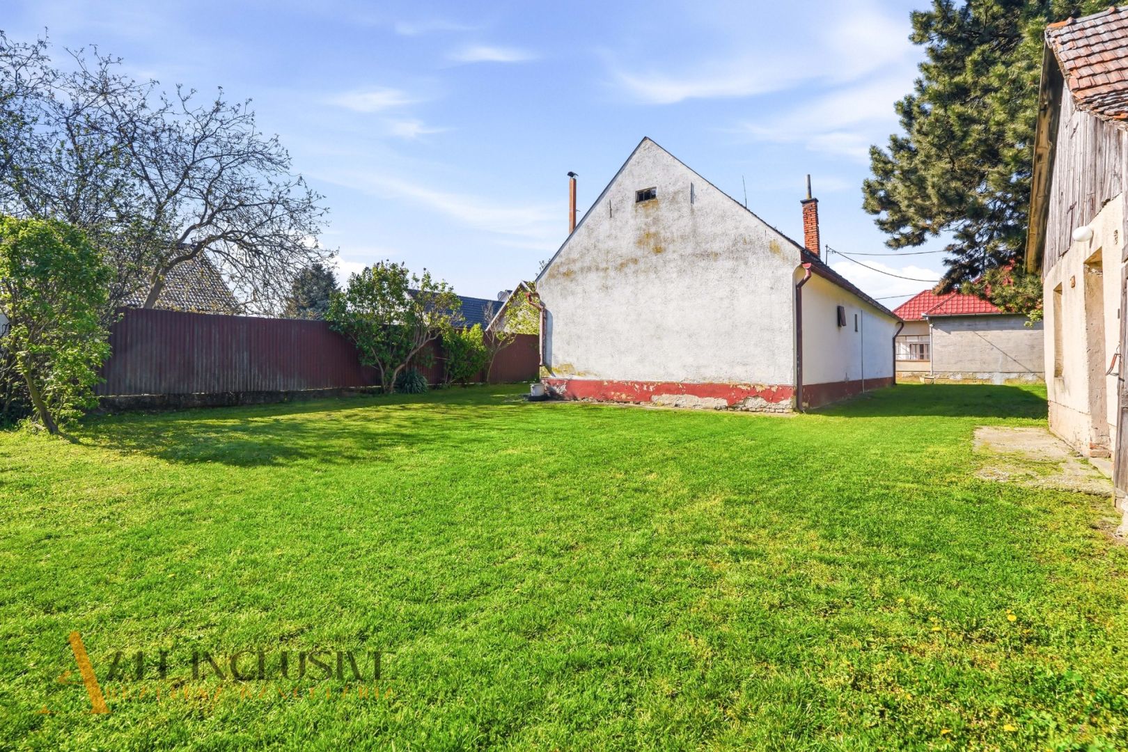 External property image