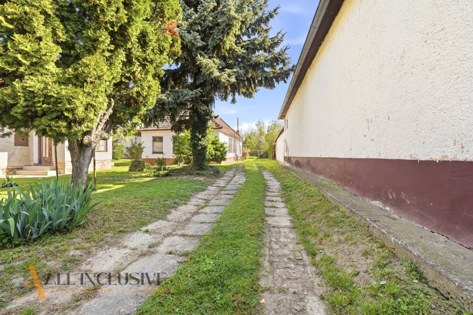 External property image