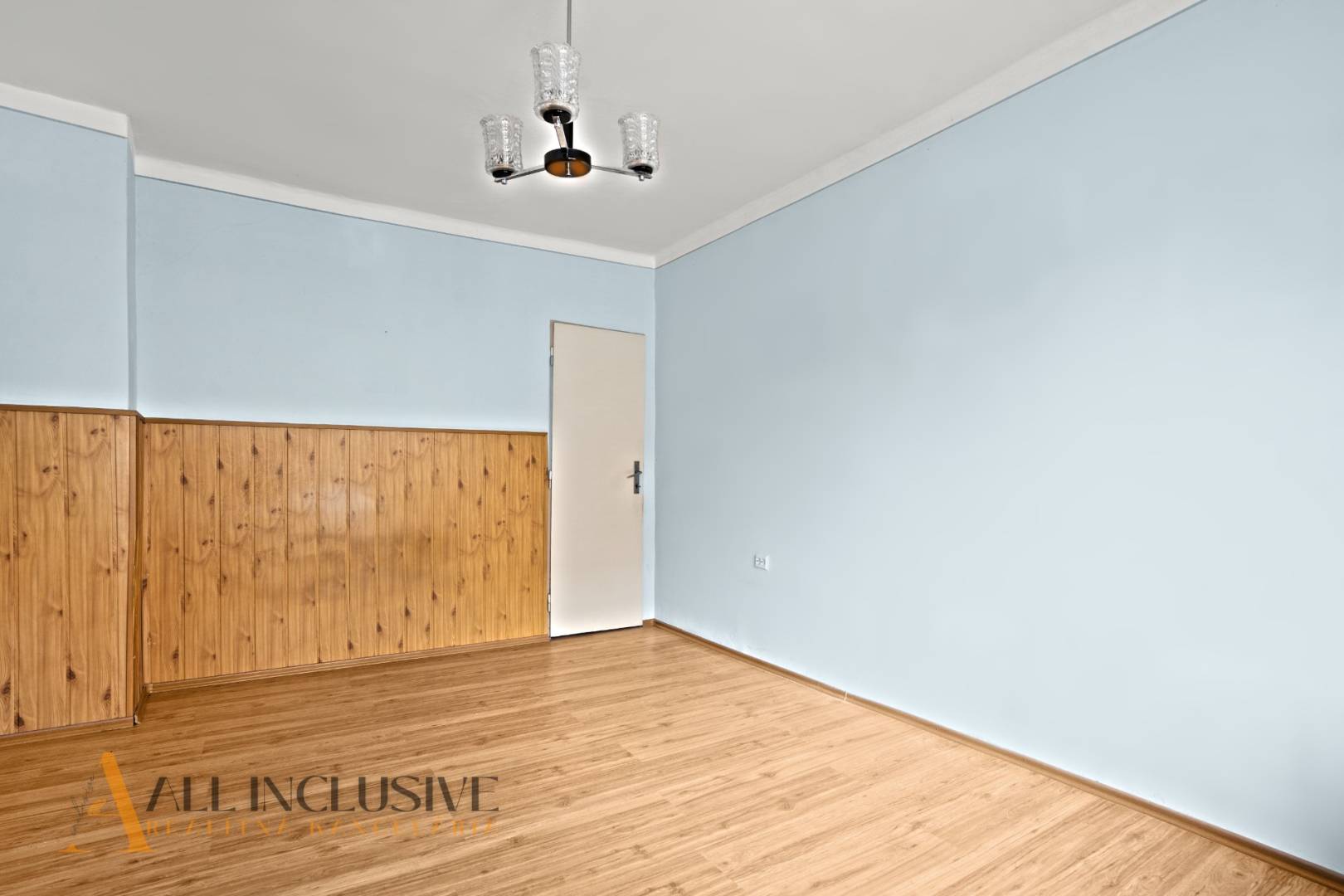 External property image