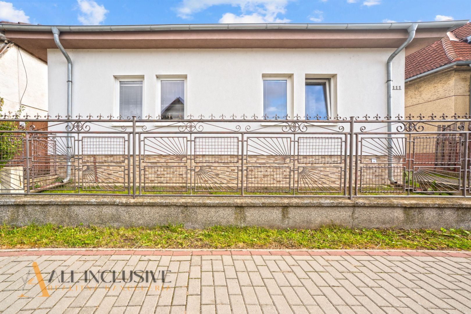 External property image