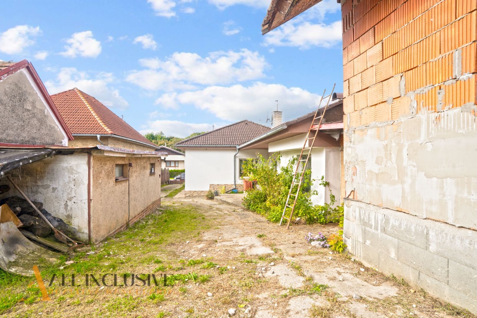 External property image