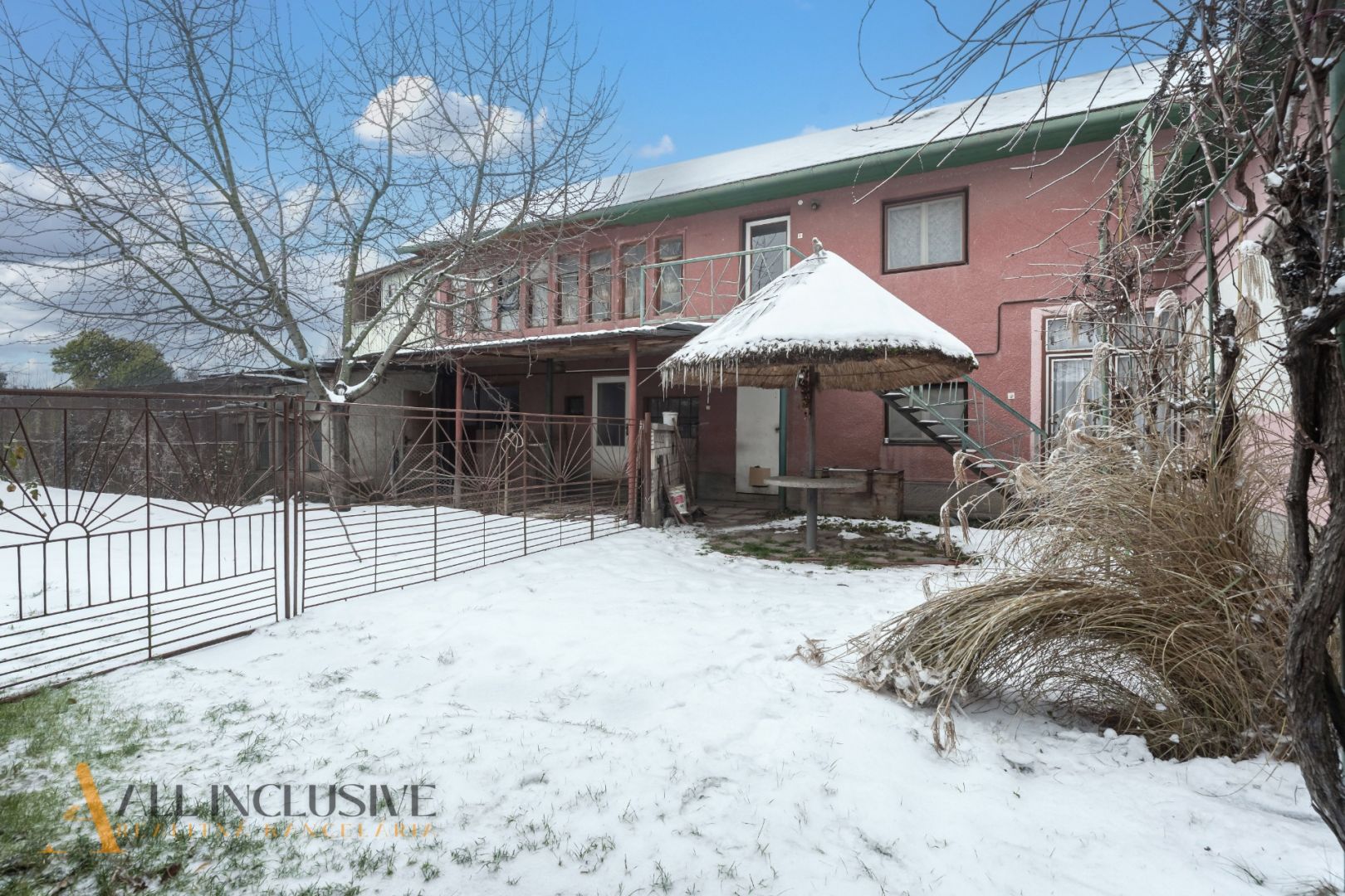 External property image