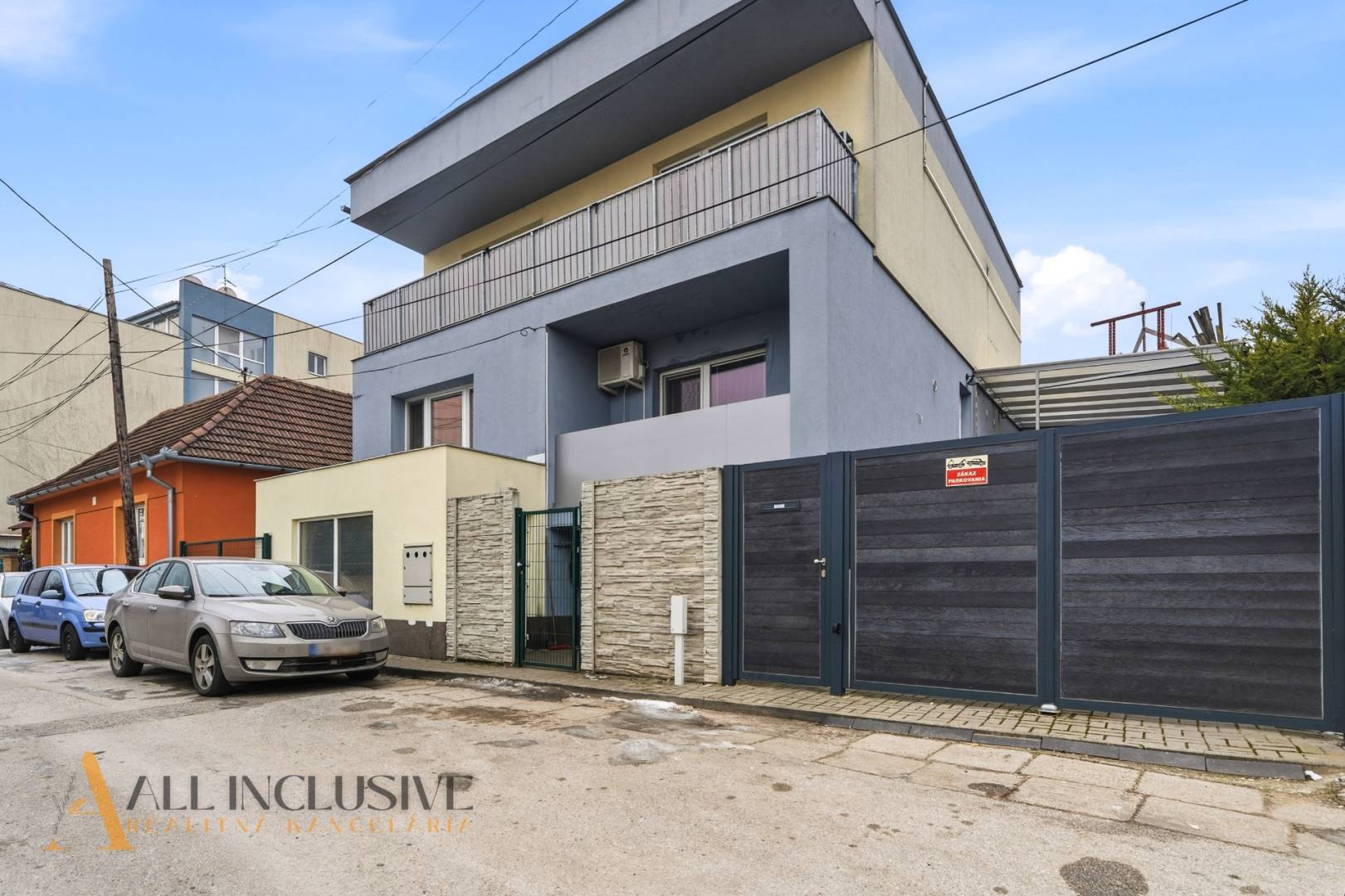 External property image
