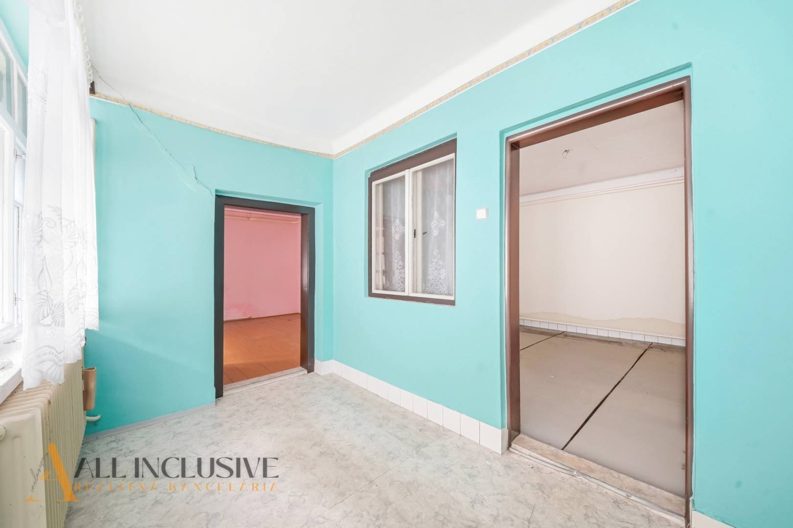 External property image